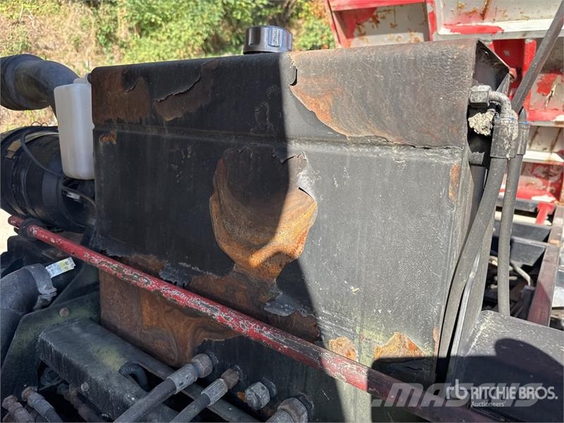 Lindner Unitrac 102 4x4x4 Tracteur Utilitaire 4x4x4 Utilit Pickup/planbiler