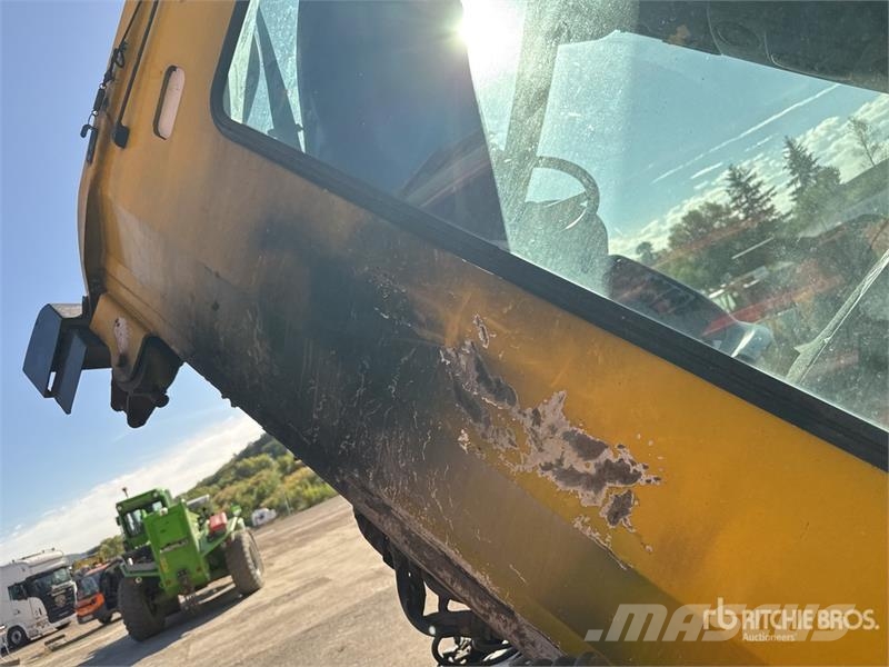 Lindner Unitrac 102 4x4x4 Tracteur Utilitaire 4x4x4 Utilit Pickup/planbiler