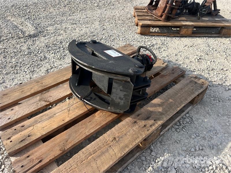 Log Grapple خطاطيف