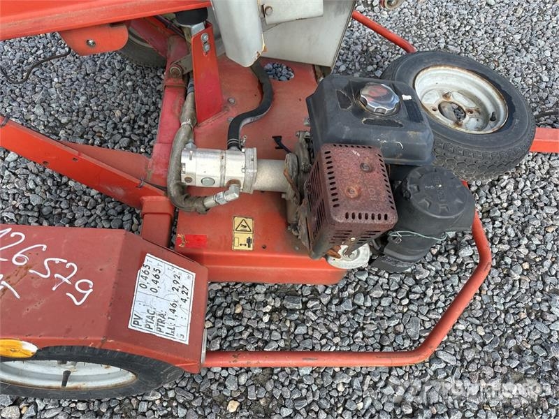 Log Splitter 木材切割机