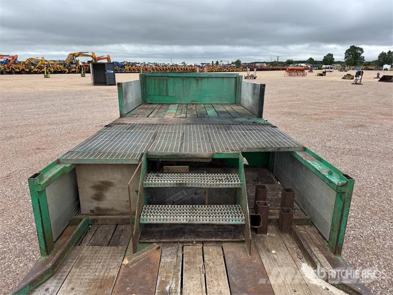 Louault SR3CA540 Tri/A Semi-Remorque Porte-Engins 3 Essieu Zemie treileri