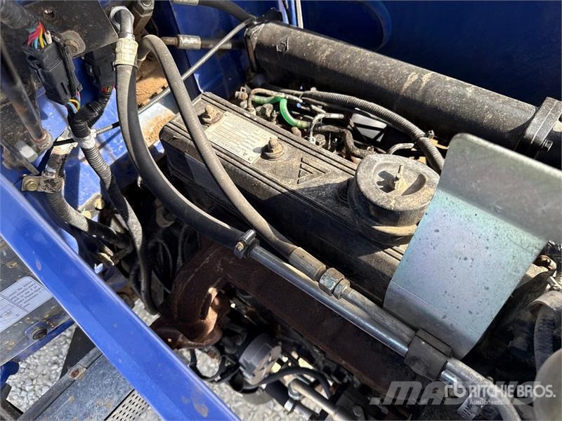 Lovol TB504R 4WD Tractor Trattori