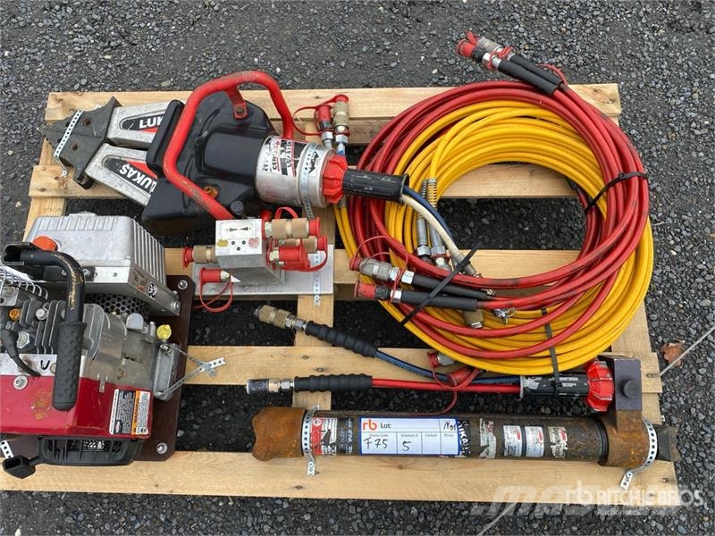  Lukas Hydraulic Rescue Set معدات البناء - غير ذلك