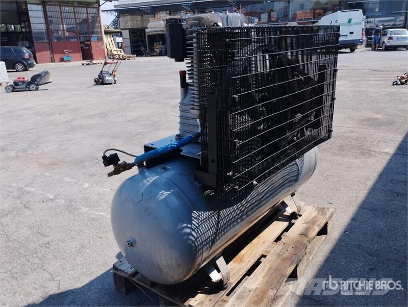 Luna 10/860 Industrial Piston 270L Air Compressor Compresores