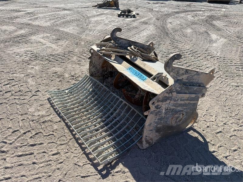 M3 BM350 Godet Malaxeur A Beton Concrete Bucket Attac Construction - Others