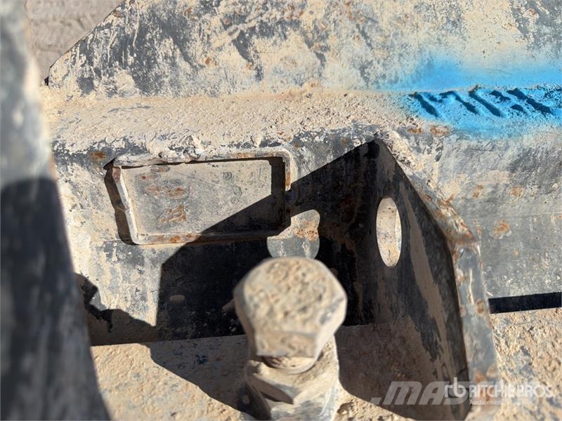 M3 BM350 Godet Malaxeur A Beton Concrete Bucket Attac Construction - Others