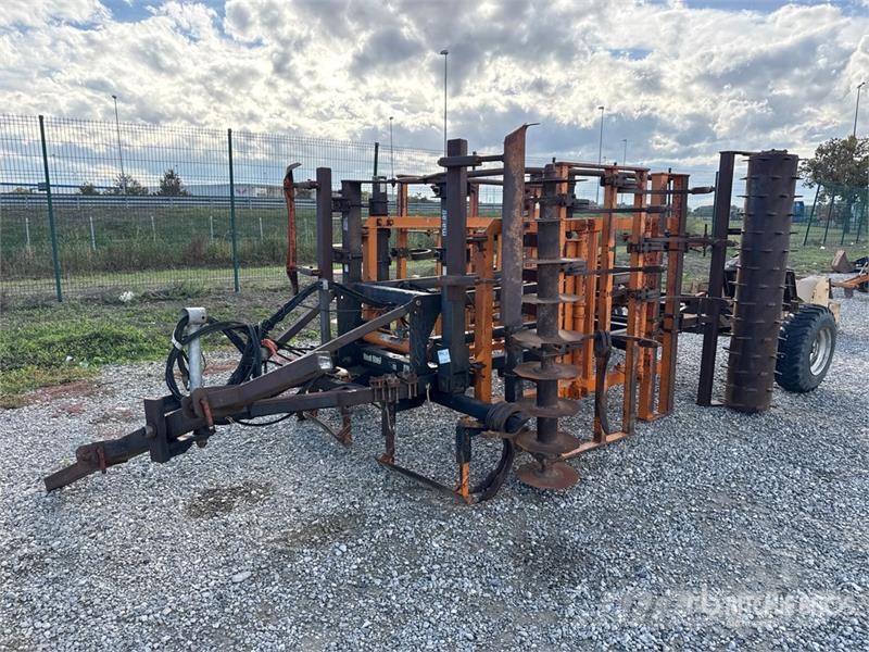 Ma/ag CTRI 40 Cultivator زراعات