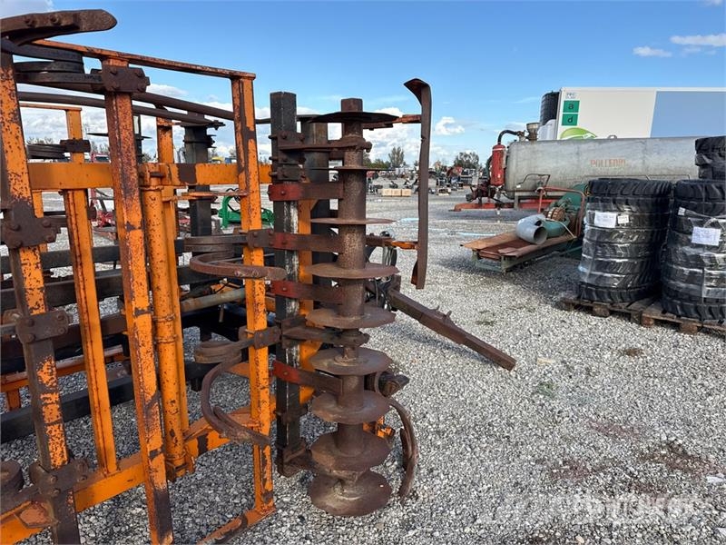 Ma/ag CTRI 40 Cultivator زراعات