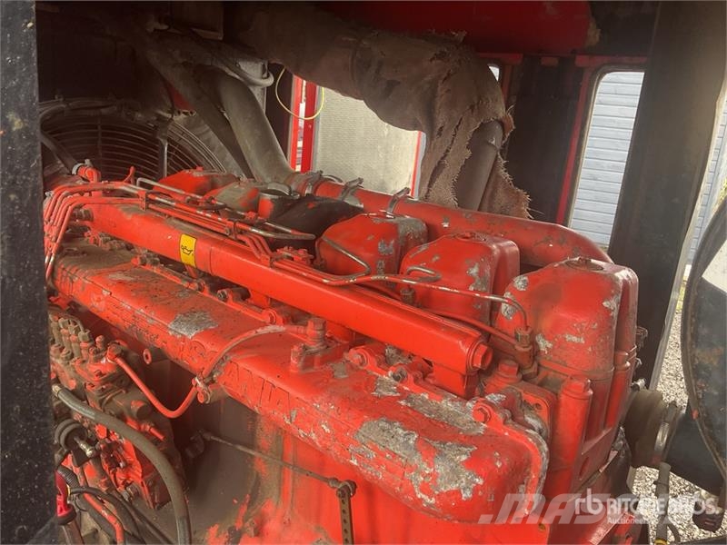  MacGen HSW-250 250 kVA Skid-Mounted Generator Set Дизелови генератори
