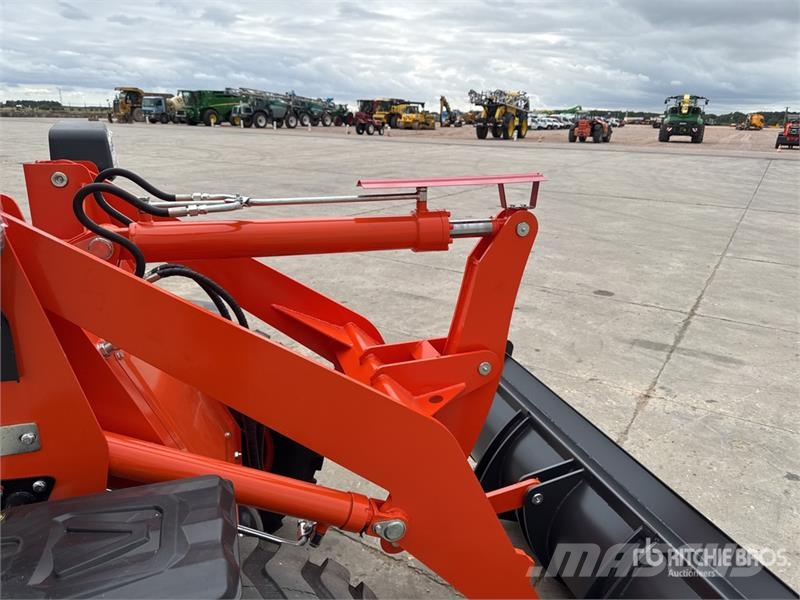 Machpro MP-L300 Chargeuse Sur Pneus (Non Utilise) Wheel Lo Iekrāvēji uz riteņiem