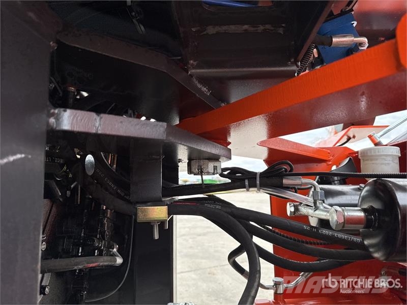 Machpro MP-T320A 3500 kg 4x4 Chariot Elevateur Tout Terrai Tereptargonca