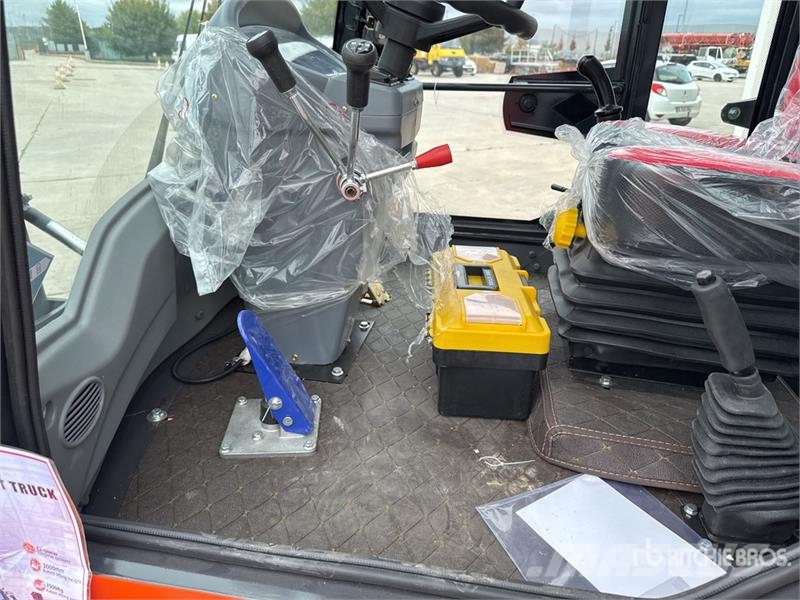 Machpro MP-T320A 3500 kg 4x4 Chariot Elevateur Tout Terrai Tereptargonca