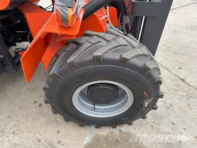Machpro MP-T320A 3500 kg 4x4 Chariot Elevateur Tout Terrai Tereptargonca