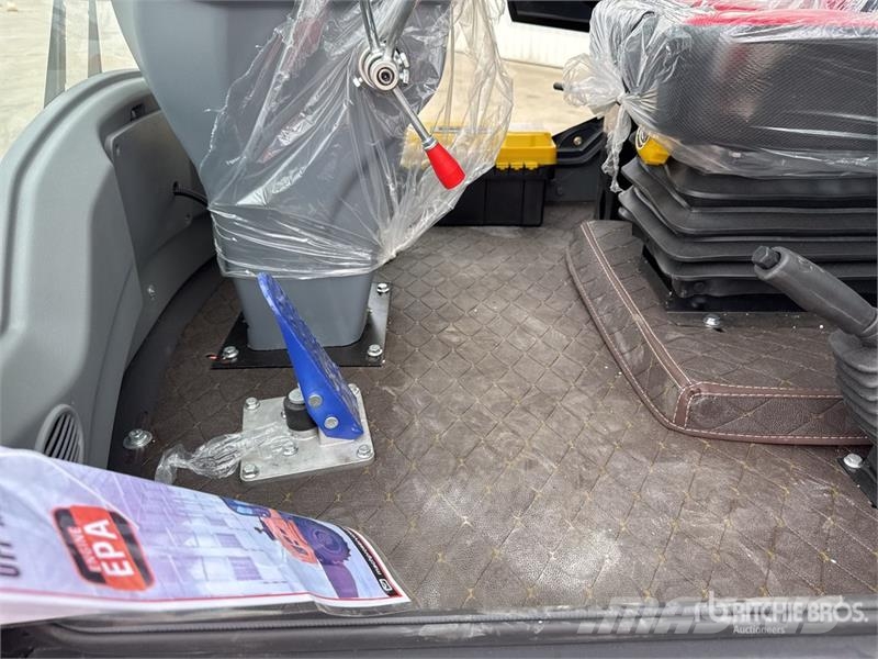 Machpro MP-T320A 3500 kg 4x4 Chariot Elevateur Tout Terrai Tereptargonca