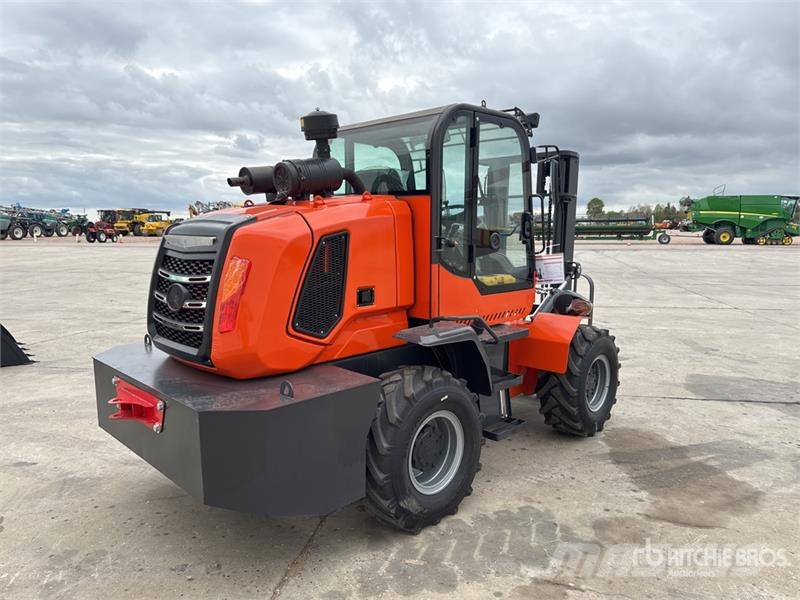 Machpro MP-T320A 3500 kg 4x4 Chariot Elevateur Tout Terrai Tereptargonca
