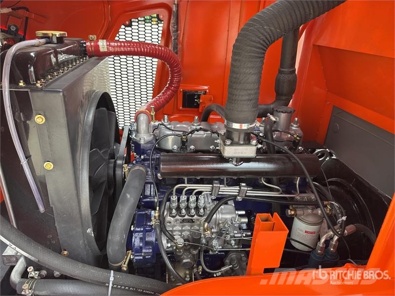Machpro MP-T320A 3500 kg 4x4 Chariot Elevateur Tout Terrai Tereptargonca