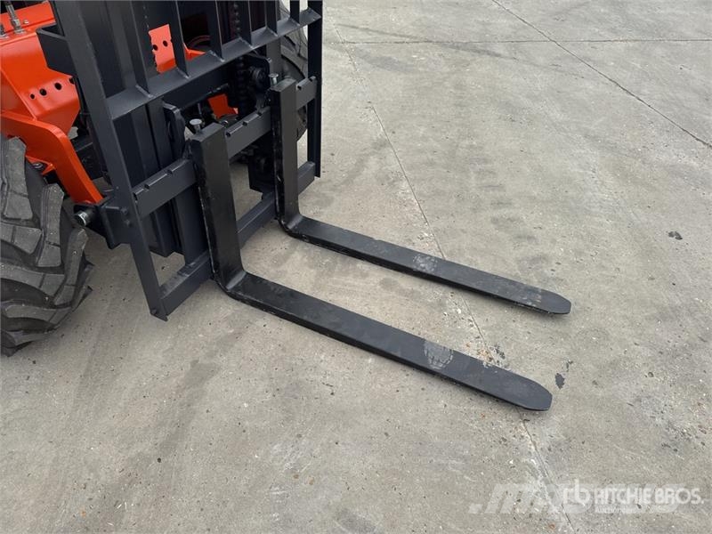 Machpro MP-T320A 3500 kg 4x4 Chariot Elevateur Tout Terrai Tereptargonca