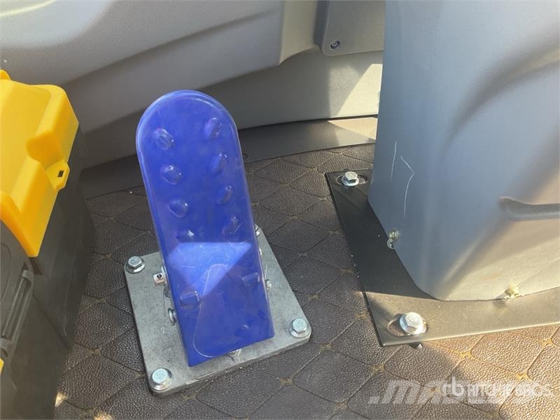 Machpro MP-T320A 4x4 Rough Terrain Forklift (Unused) Maastikutõstukid