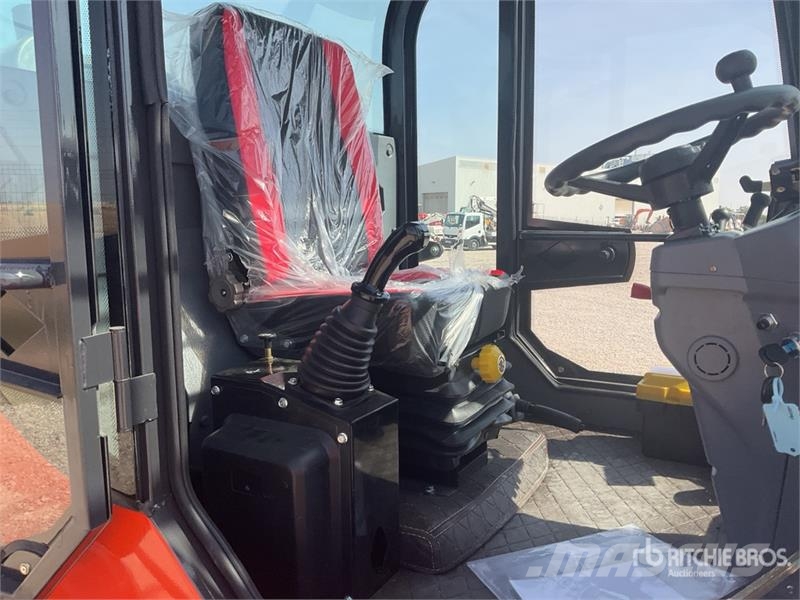 Machpro MP-T320A 4x4 Rough Terrain Forklift (Unused) Maastikutõstukid