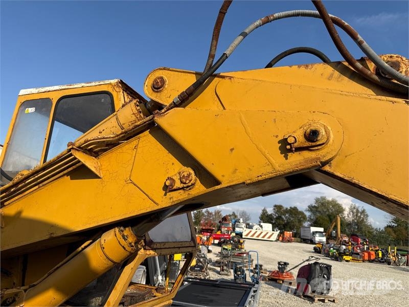  Macmotor M7LC Tracked Excavator (Inoperable) Bagri goseničarji