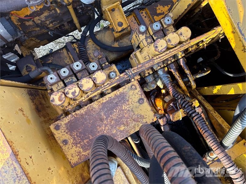  Macmotor M7LC Tracked Excavator (Inoperable) Bagri goseničarji