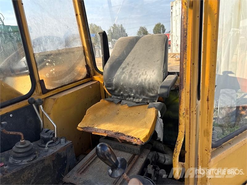  Macmotor M7LC Tracked Excavator (Inoperable) Bagri goseničarji