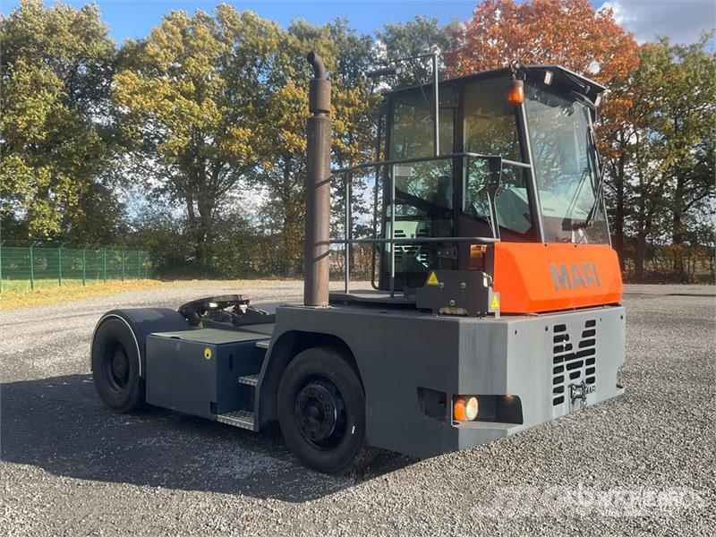 Mafi MT25 4x2 Terminal Tow Truck Kurtaricilar