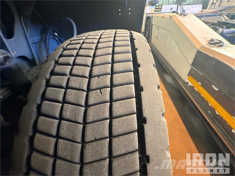 Mafi T230E 4x2 Spotter Truck (Inoperable) Terminál targoncák
