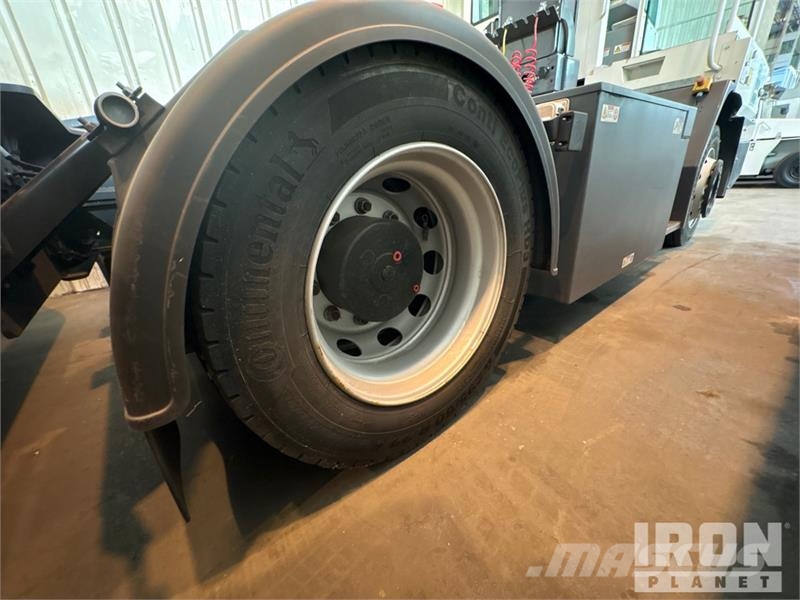 Mafi T230E 4x2 Spotter Truck Terminál targoncák