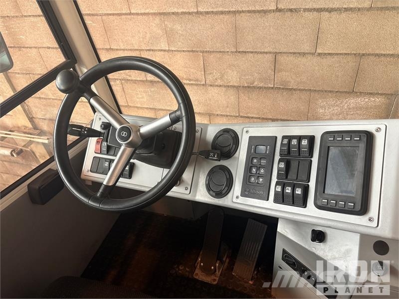 Mafi T230E 4x2 Spotter Truck (Inoperable) Terminál targoncák