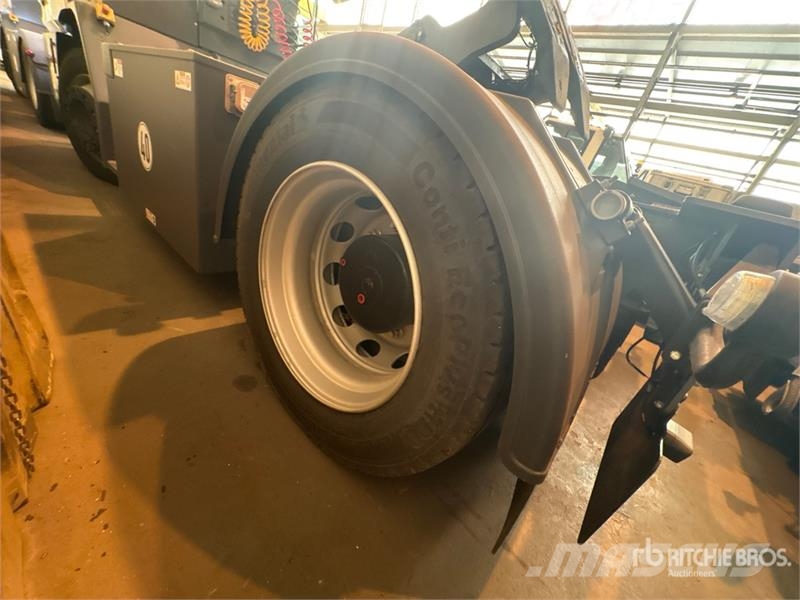 Mafi T230E 4x2 Spotter Truck Terminál targoncák