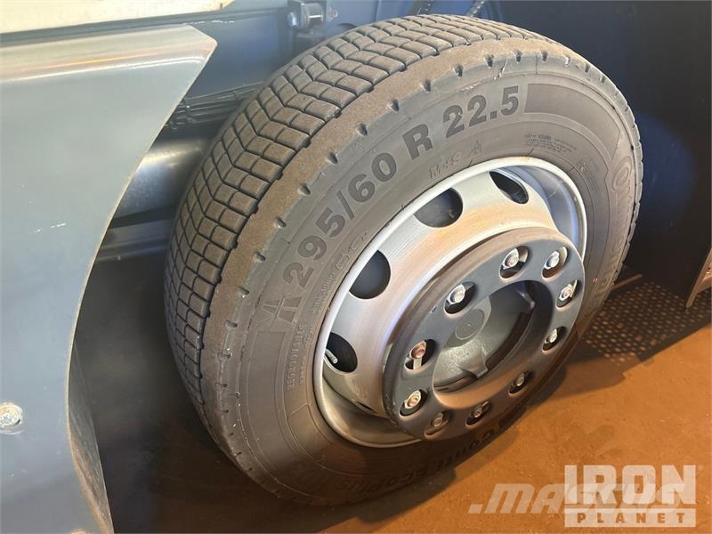Mafi T230E 4x2 Spotter Truck (Inoperable) Terminál targoncák