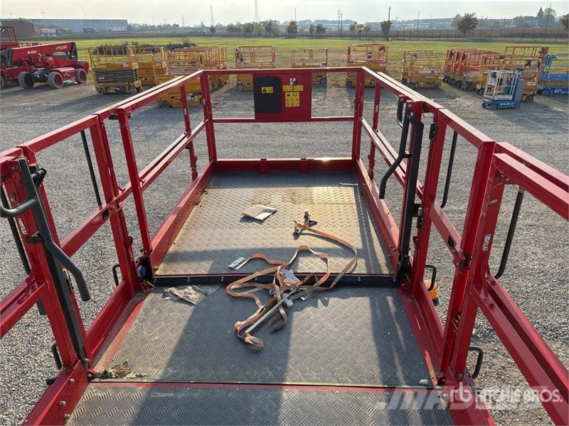 Magni DS1523RTP 4x4 Diesel Scissor Lift (Unused) Makazaste platforme