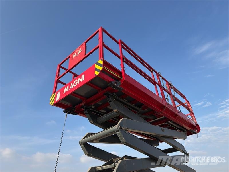 Magni DS1523RTP 4x4 Diesel Scissor Lift (Unused) Makazaste platforme