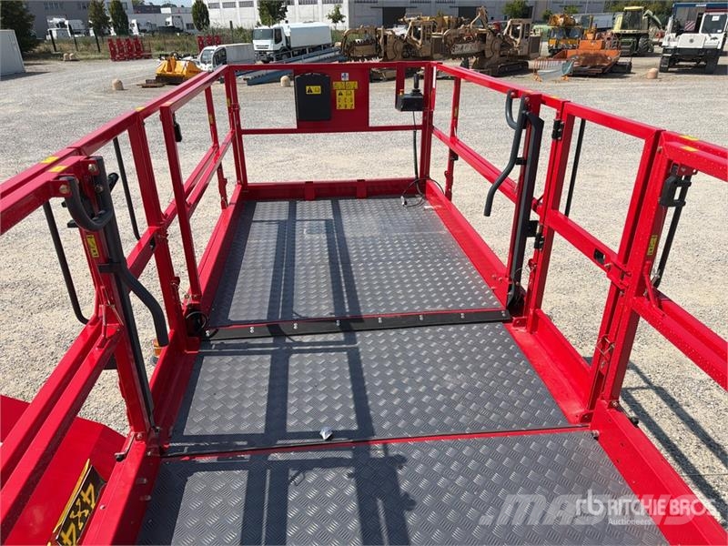 Magni DS1523RTP 4x4 Diesel Scissor Lift (Unused) Scissor lifts