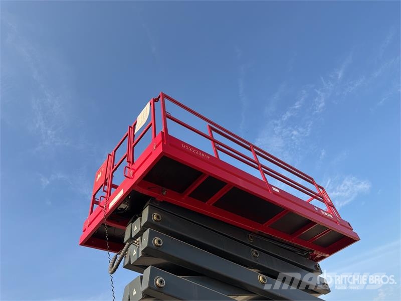 Magni DS2223RTP 4x4 Diesel Scissor Lift (Unused) Ollós emelők