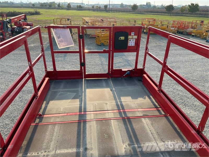 Magni DS2223RTP 4x4 Diesel Scissor Lift (Unused) Ollós emelők