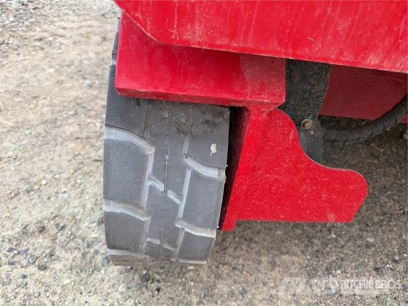 Magni ES1012OF Electric Oil Free Scissor Lift (Unused) Elevadores de tesoura