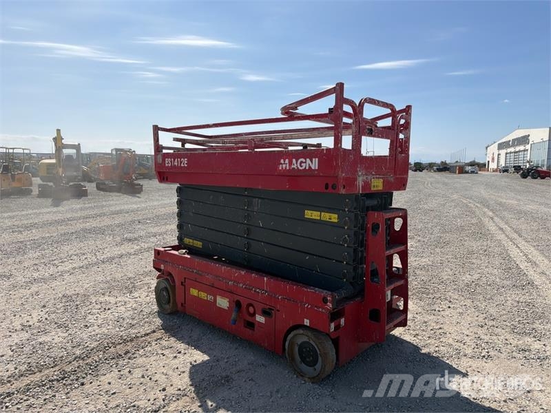 Magni ES1412E Electric Scissor Lift (Inoperable) Saxlifte