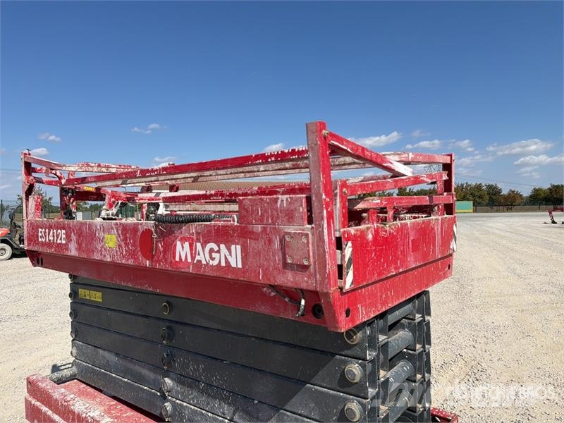 Magni ES1412E Electric Scissor Lift (Inoperable) Saxlifte
