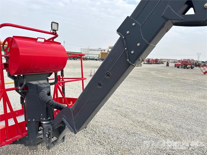 Magni ETBJ26RT Electric Electric Articulating Boom Lift Plataformas elevatórias articuladas