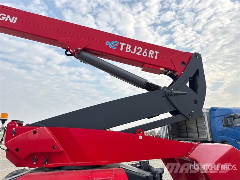 Magni ETBJ26RT Electric Electric Articulating Boom Lift Plataformas elevatórias articuladas