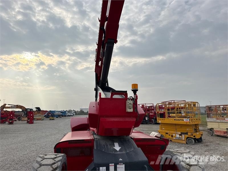 Magni ETBJ26RT Electric Electric Articulating Boom Lift Plataformas elevatórias articuladas
