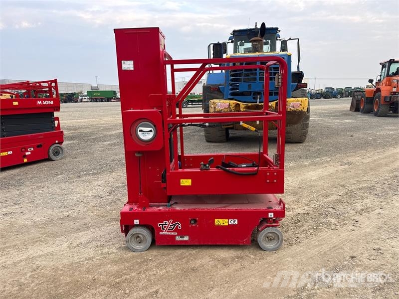 Magni MJP07OF Electric Oil Free Vertical Mast Lift (Unus Személyemelők
