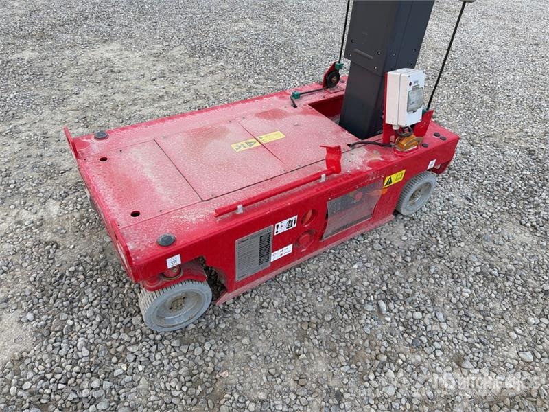 Magni MJP07OF Electric Oil Free Vertical Mast Lift (Unus Jarbolne penjajuće platforme