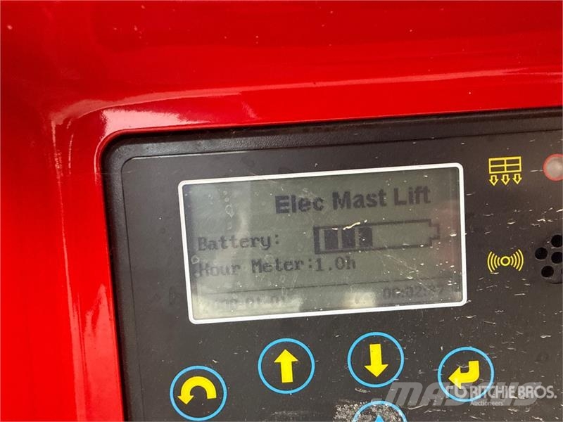 Magni MJP07OF Electric Oil Free Vertical Mast Lift (Unus Jarbolne penjajuće platforme