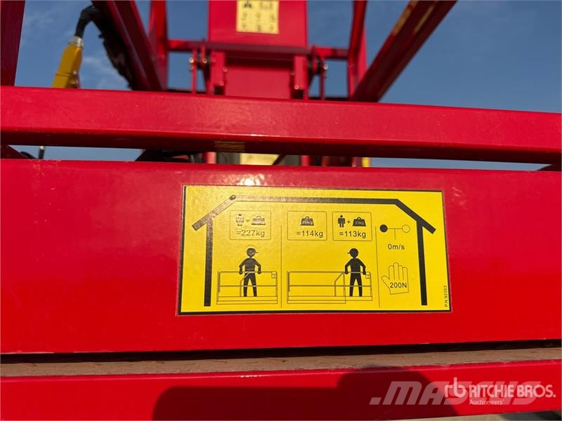 Magni MJP08OF Electric Oil Free Vertical Mast Lift (Unus Jarbolne penjajuće platforme