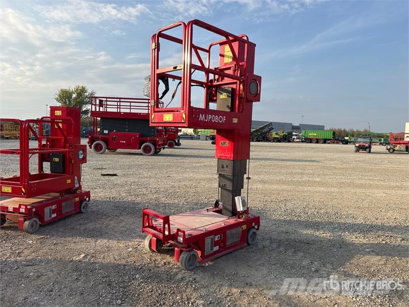 Magni MJP08OF Electric Oil Free Vertical Mast Lift (Unus Személyemelők