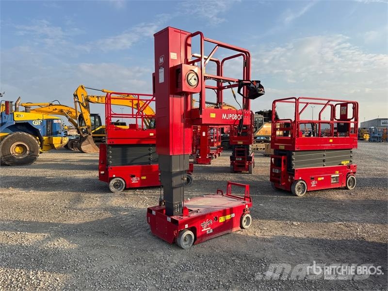 Magni MJP08OF Electric Oil Free Vertical Mast Lift (Unus Személyemelők