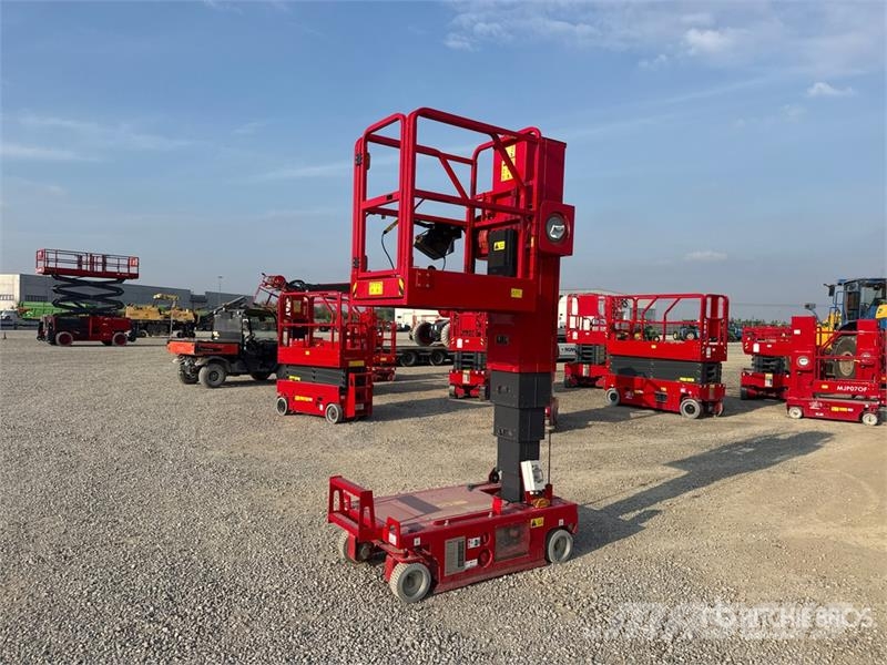 Magni MJP08OF Electric Oil Free Vertical Mast Lift (Unus Jarbolne penjajuće platforme